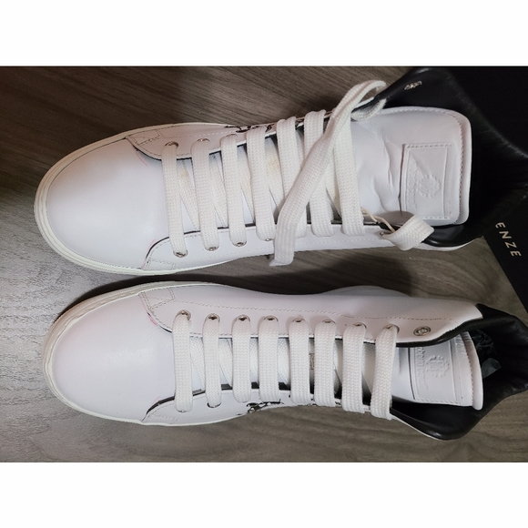 Authentic Roberto Cavalli Sneakers - Picture 5 of 10